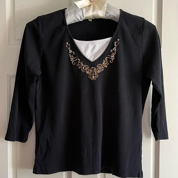 Carolyn Taylor Tops - Carolyn Taylor Women's L 3/4 sleeve Black Layered Look shirt. Embroidered/beads